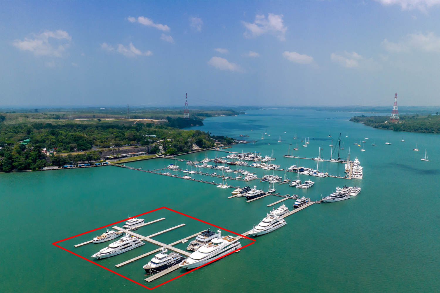 yacht haven marina pier phuket